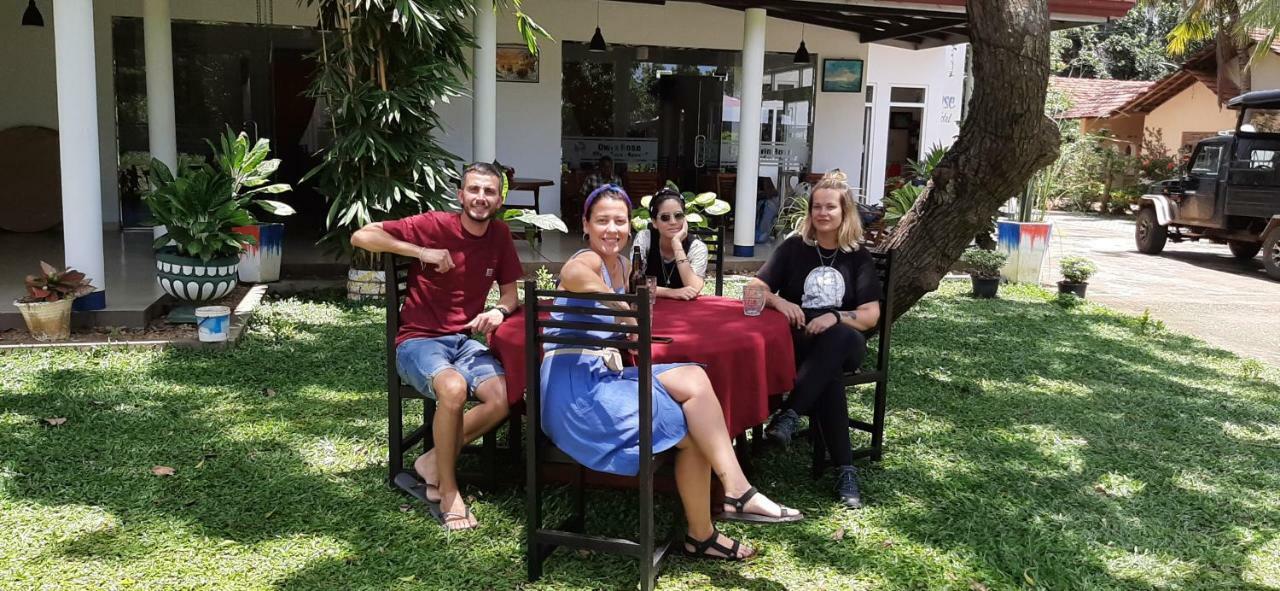 Owin Rose Yala Safari Hotel Tissamaharama Extérieur photo